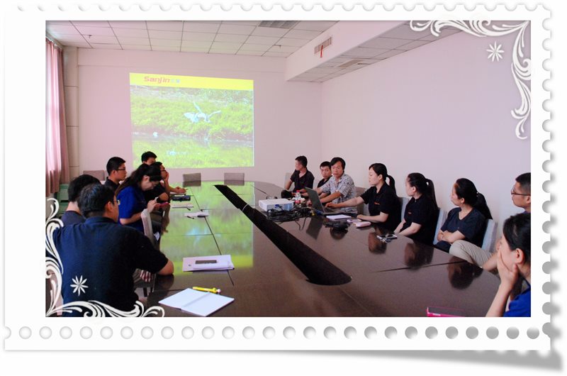 7 山東草莓视频网站：團委（wěi）興趣（qù）小組組織攝影培訓.jpg