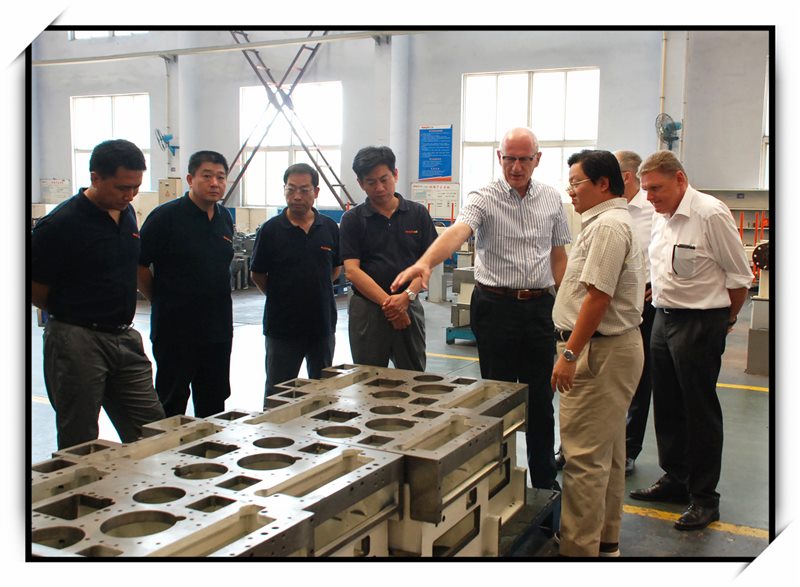 1-1 巴士先生對產品加工細節作點評.jpg